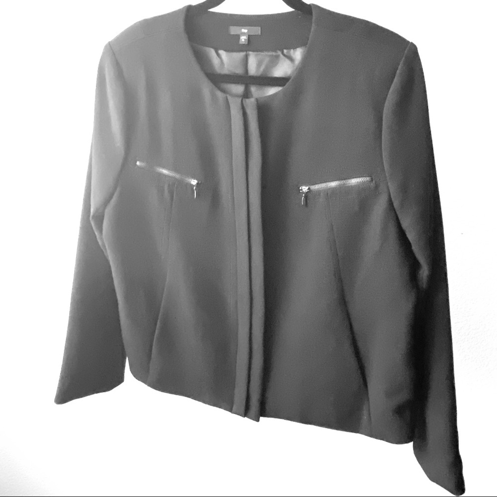 Gap black suit jacket